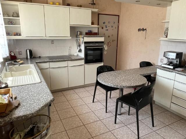 Maison en vente à Mans, Pays de la Loire, 399000€