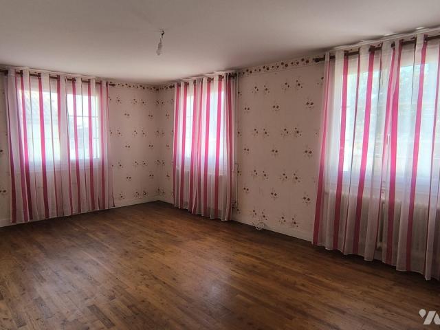Maison en vente à Mairé Levescault, Nouvelle Aquitaine, 139100€