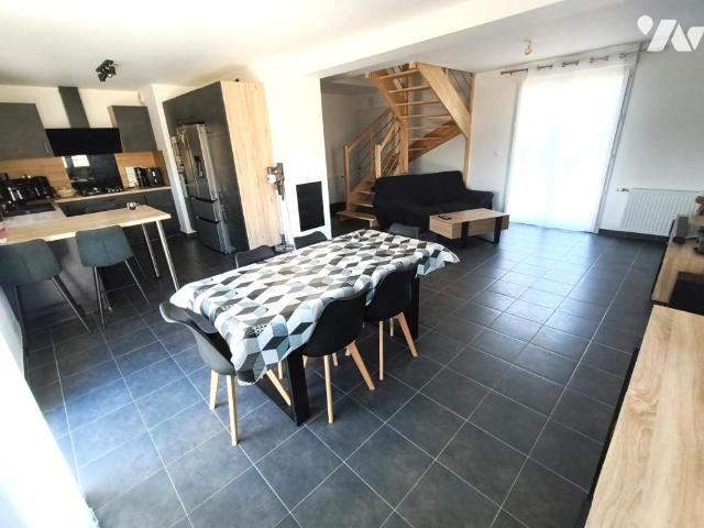 Maison en vente à Marzan, Bretagne, 247665€