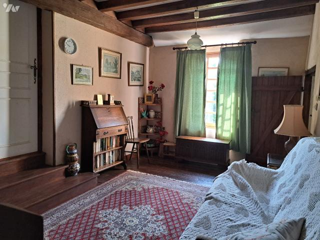 Maison en vente à Marais la Chapelle, Normandie, 150000€