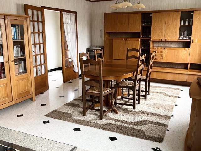 Maison en vente à Marchenoir, Centre Val de Loire, 106000€