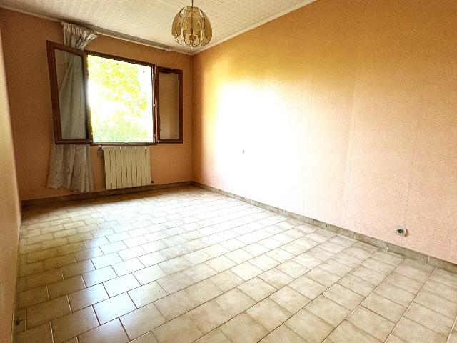 Maison en vente à Marseille 11e Arrondissement, Provence Alpes Côte d'Azur, 325500€