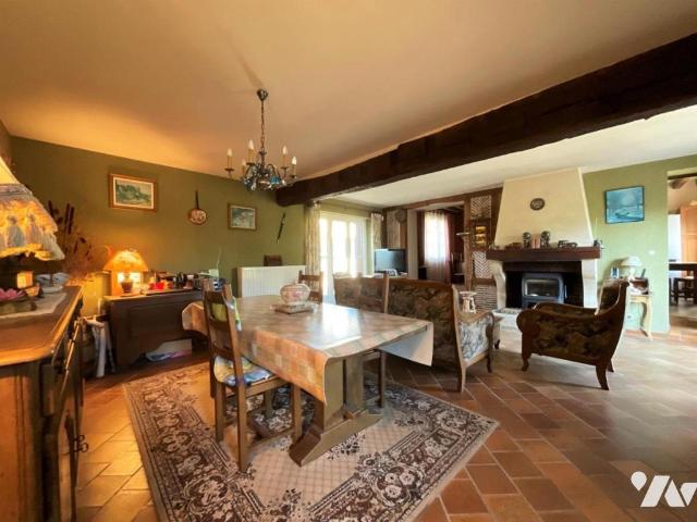 Maison en vente à Maslives, Centre Val de Loire, 262500€