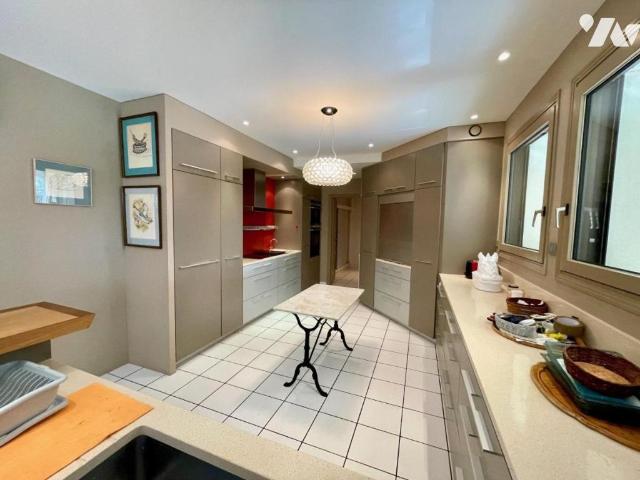 Maison en vente à Mathieu, Normandie, 745000€