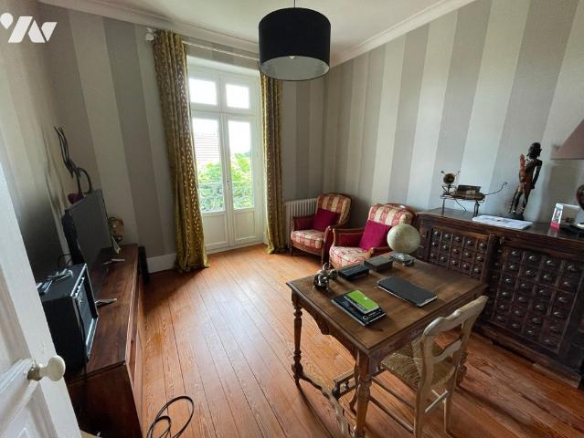 Maison en vente à Maxilly sur Saône, Bourgogne Franche Comté, 355000€