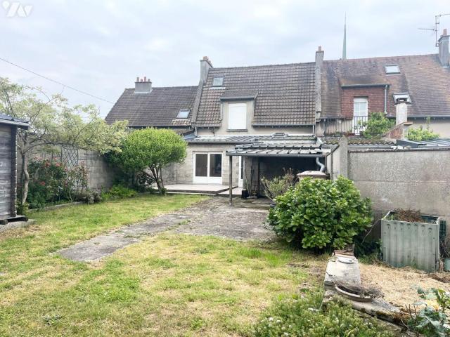 Maison en vente à May sur Orne, Normandie, 196100€