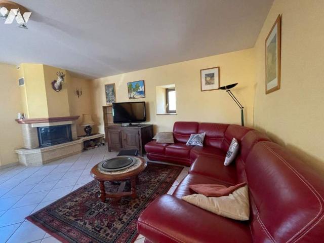 Maison en vente à Mayenne, Pays de la Loire, 212000€