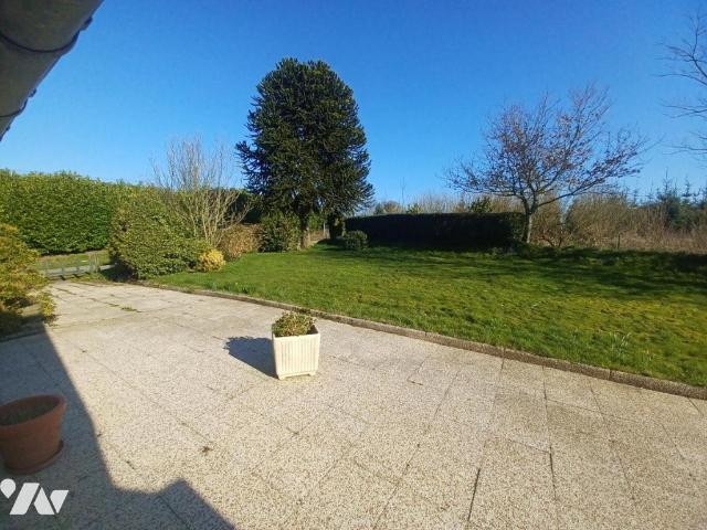 Maison en vente à Mené, Bretagne, 143100€
