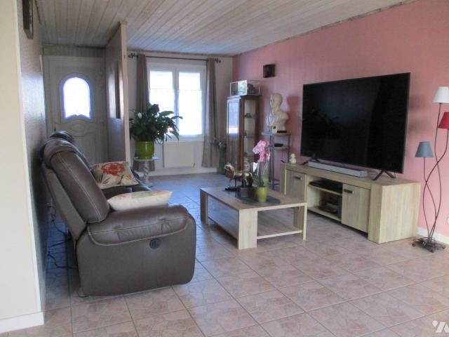Maison en vente à Menneville, Hauts de France, 220500€