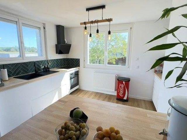 Maison en vente à Mellac, Bretagne, 239200€