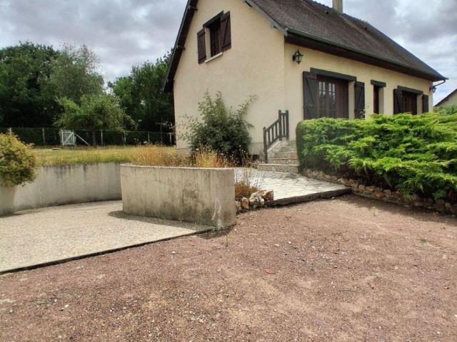 Maison en vente à Mesnils sur Iton, Normandie, 178600€