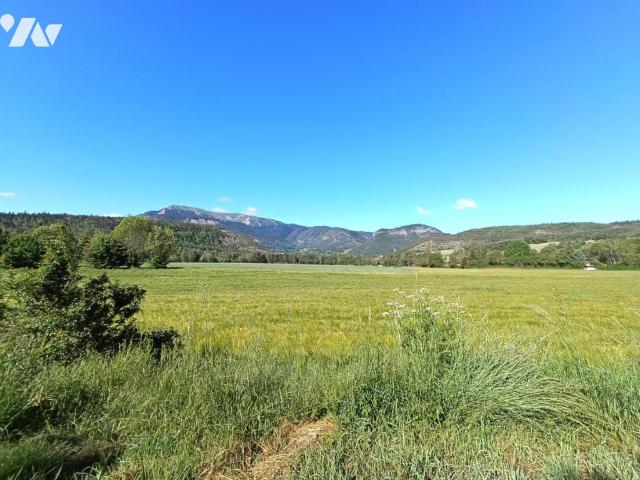 Maison en vente à Montclar, Provence Alpes Côte d'Azur, 271500€
