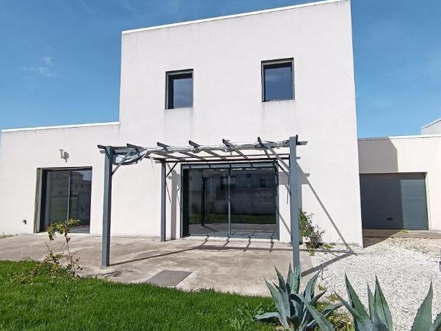 Maison en vente à Montélimar, Auvergne Rhône Alpes, 272000€
