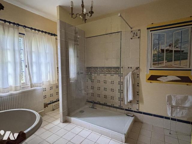 Maison en vente à Montivilliers, Normandie, 395000€