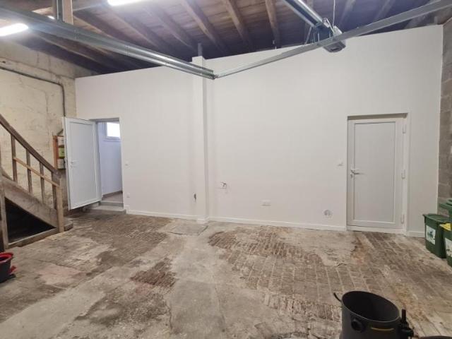 Maison en vente à Montoire sur le Loir, Centre Val de Loire, 140265€