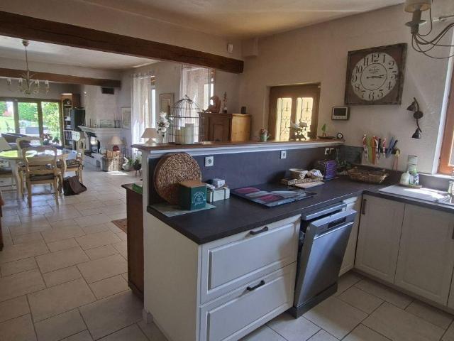 Maison en vente à Monceau le Neuf et Faucouzy, Hauts de France, 157500€