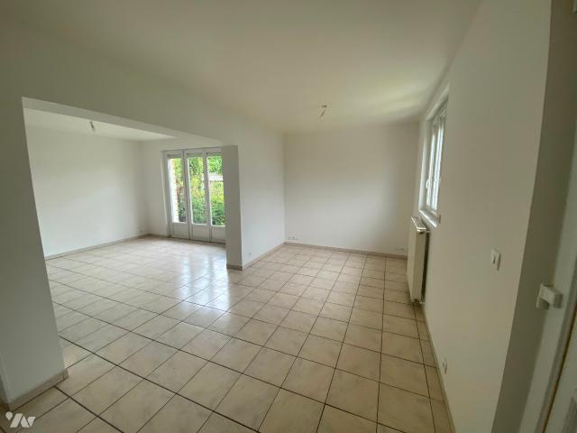 Maison en vente à Mondeville, Normandie, 260000€