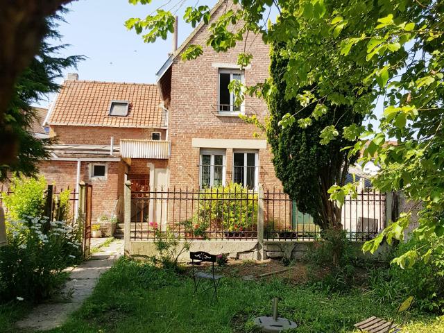 Maison en vente à Nœux les Mines, Hauts de France, 223630€