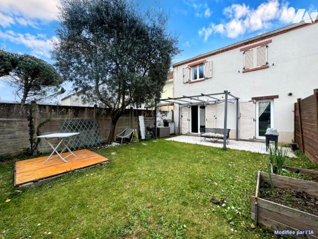 Maison en vente à Nantes, Pays de la Loire, 320000€