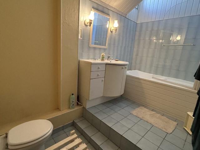Maison en vente à Neuville Saint Amand, Hauts de France, 363000€