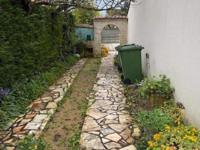 Maison en vente à Niort, Nouvelle Aquitaine, 239200€