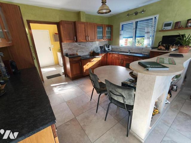 Maison en vente à Nivillac, Bretagne, 570000€