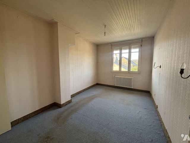 Maison en vente à Noyal Châtillon sur Seiche, Bretagne, 197980€