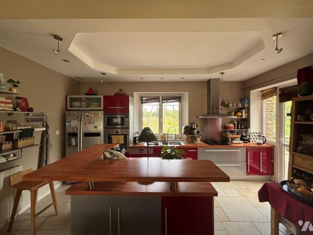 Maison en vente à Noyal Châtillon sur Seiche, Bretagne, 363650€