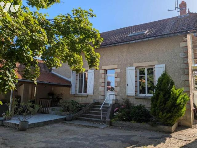 Maison en vente à Noyant de Touraine, Centre Val de Loire, 262500€