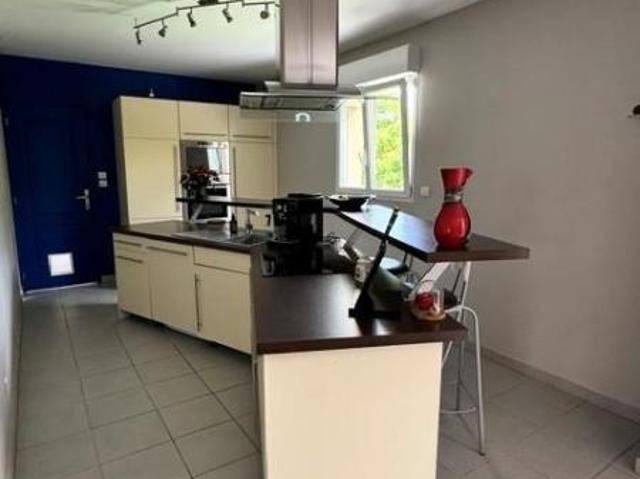 Maison en vente à Noyen sur Sarthe, Pays de la Loire, 266985€