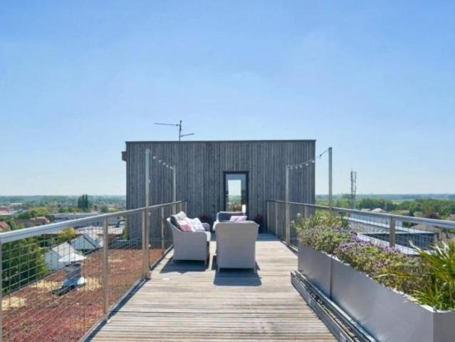 Maison en vente à Orchies, Hauts de France, 609900€