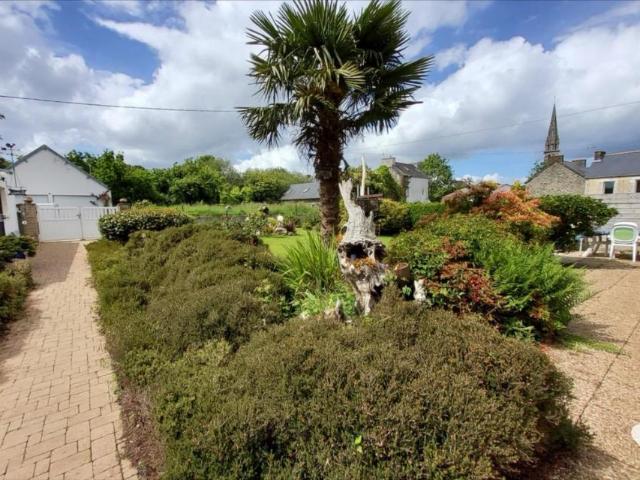 Maison en vente à Paule, Bretagne, 250000€