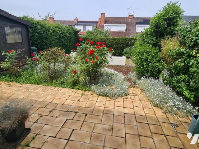 Maison en vente à Pérenchies, Hauts de France, 218000€