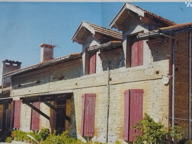 Maison en vente à Peyssies, Occitanie, €