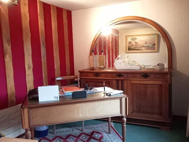 Maison en vente à Pin, Normandie, 284800€