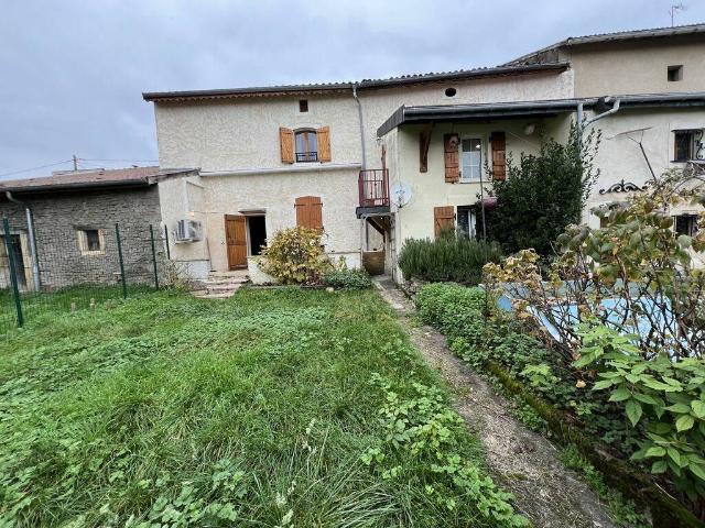 Maison en Vente à Pillon