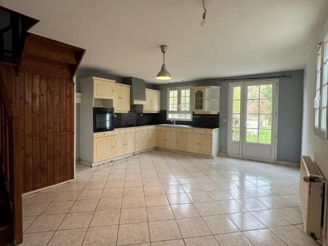 Maison en vente à Pithiviers, Centre Val de Loire, 122800€