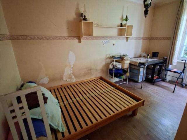 Maison en vente à Pont de Buis lès Quimerch, Bretagne, 71690€