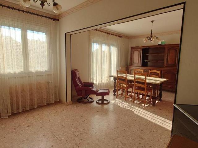 Maison en vente à Poilly lez Gien, Centre Val de Loire, 114620€