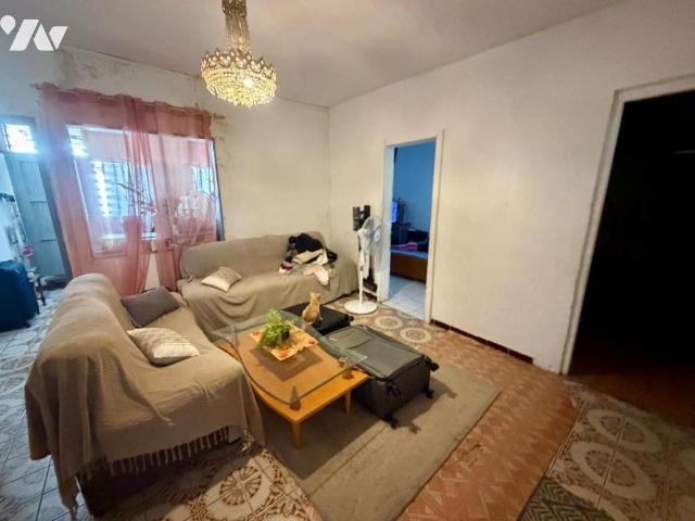 Maison en vente à Port, La Réunion, 144600€