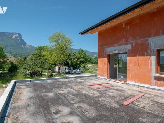 Maison en vente à Porte de Savoie, Auvergne Rhône Alpes, 984000€