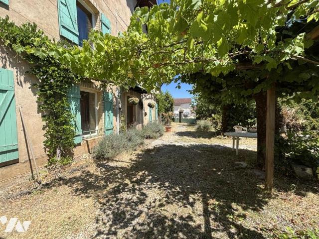 Maison en vente à Pouligney Lusans, Bourgogne Franche Comté, 240000€