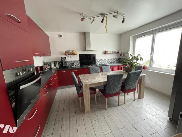 Maison en vente à Plourivo, Bretagne, 250200€