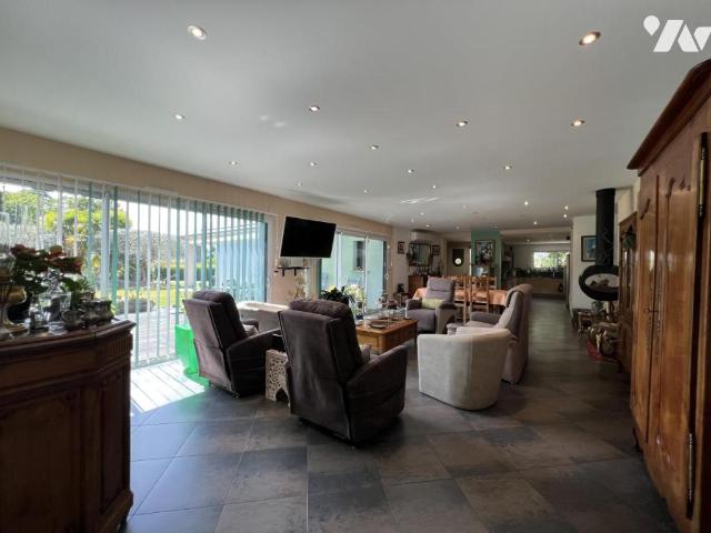 Maison en vente à Ploërmel, Bretagne, 695000€
