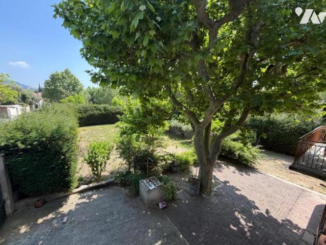Maison en vente à Plan de Cuques, Provence Alpes Côte d'Azur, 676000€