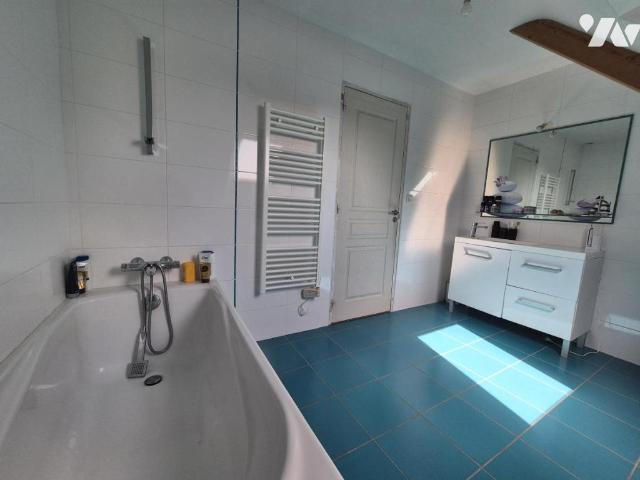 Maison en vente à Pleucadeuc, Bretagne, 418150€