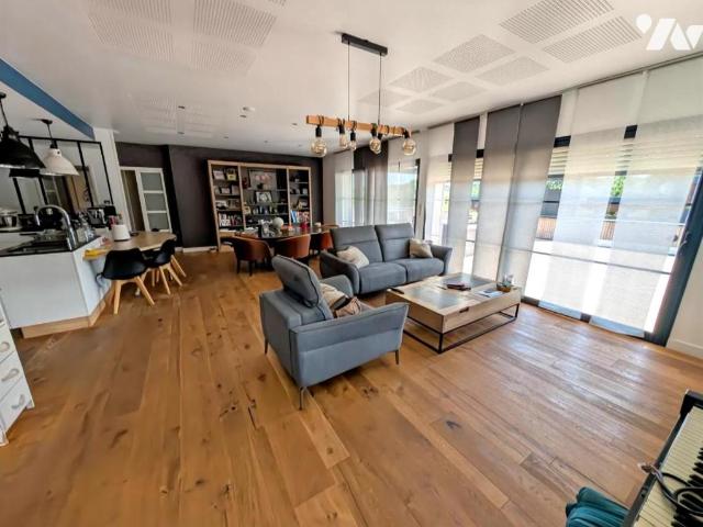 Maison en vente à Pleumeur Bodou, Bretagne, 698500€