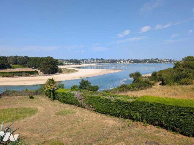 Maison en vente à Plestin les Grèves, Bretagne, 1242 €