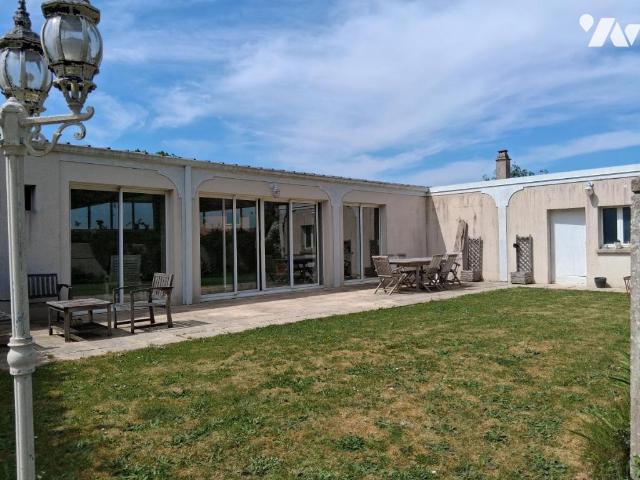 Maison en vente à Pré en Pail Saint Samson, Pays de la Loire, 320000€