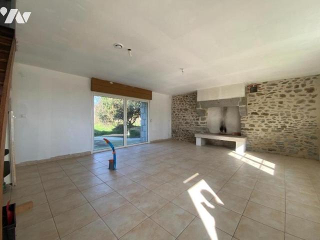 Maison en vente à Précey, Normandie, 461720€
